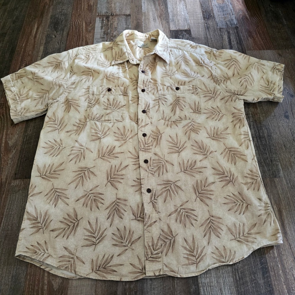 L.L. Bean Button Down Shirt Mens Large Tan Brown Tropical Leaf Cotton Short Slv